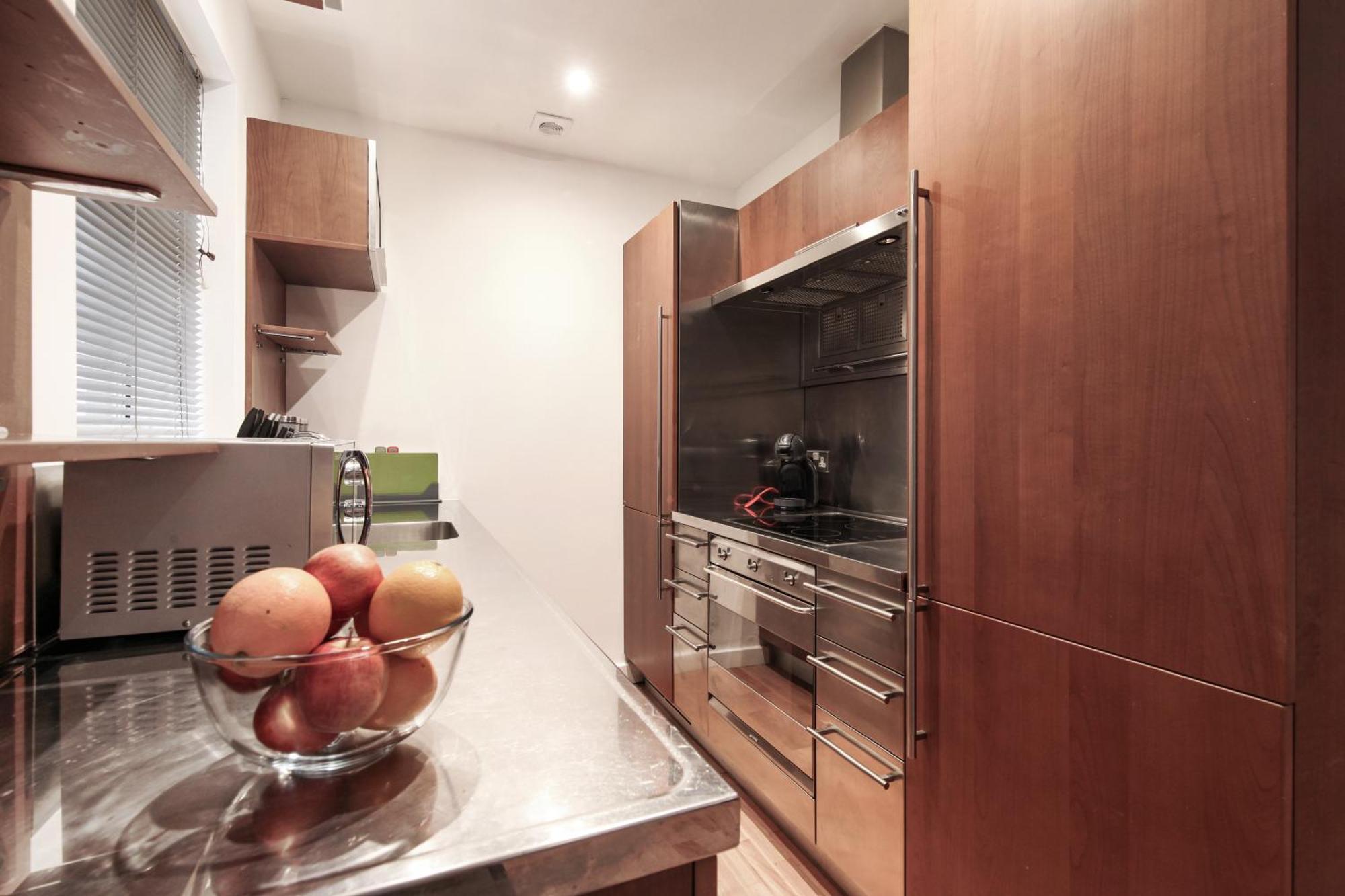 Chic 2 Bed Apartment Near Camden Market Free Wifi By City Stay Aparts 런던 외부 사진