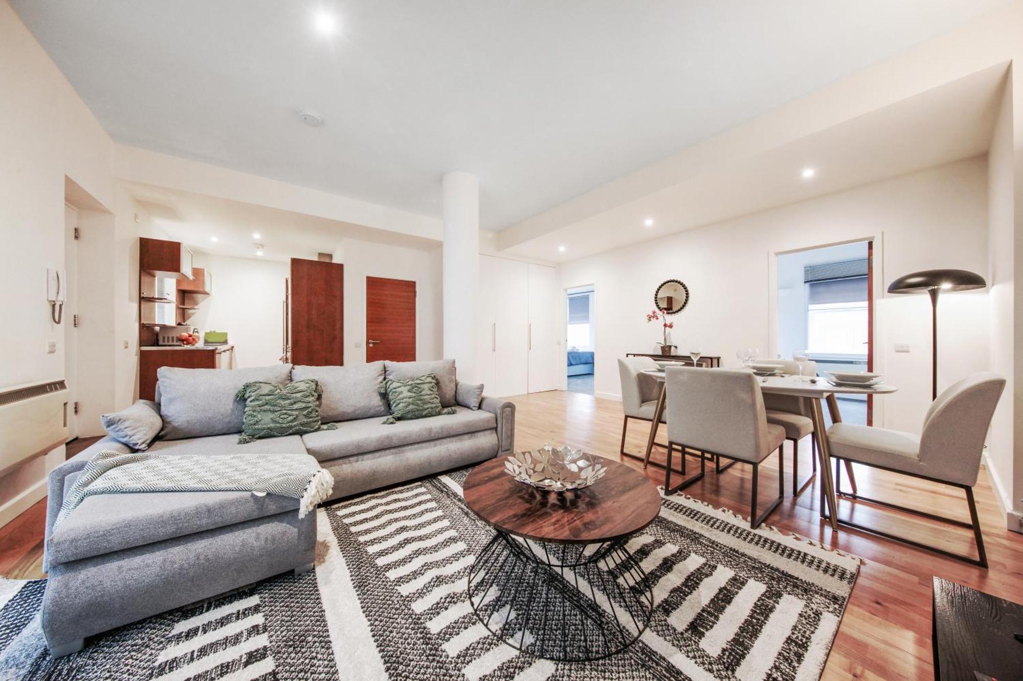 Chic 2 Bed Apartment Near Camden Market Free Wifi By City Stay Aparts 런던 외부 사진